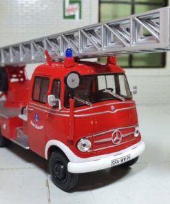 Mercedes L319 Drehleiter 1963 Fire Turntable Engine Atlas 1:43